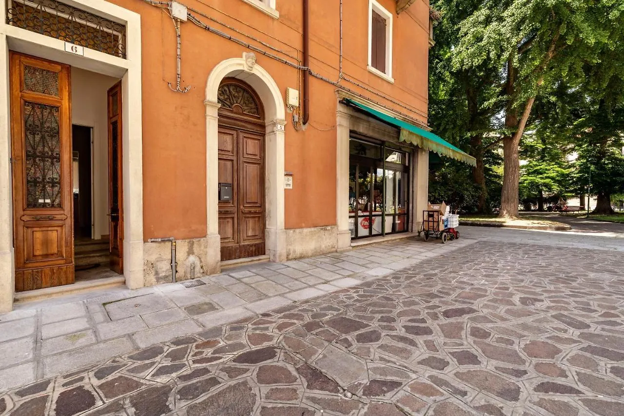 Queen House Venezia Apartmán